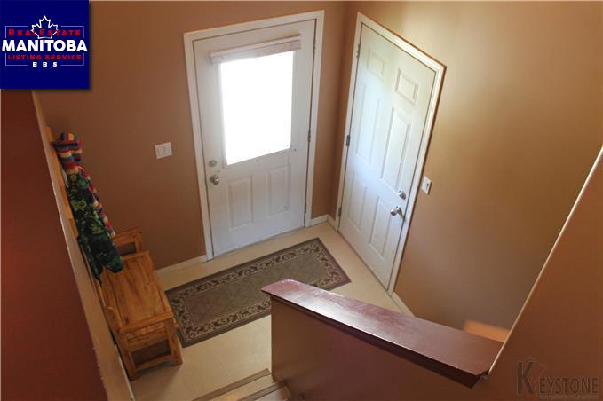 Property 367 Neufeld Dr img1