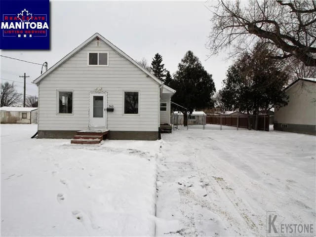 743 Eaton Ave, Selkirk