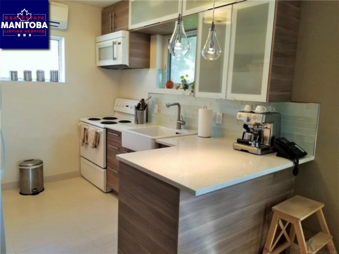 795 Fleet Ave, Winnipeg, Manitoba House Bungalow property for sale