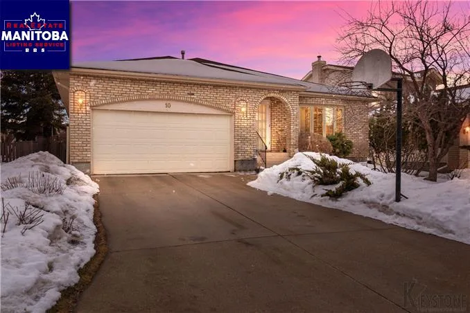 3 Bed House for Sale at 10 Prospect Rd, Winnipeg, MB - MLS® #1805816