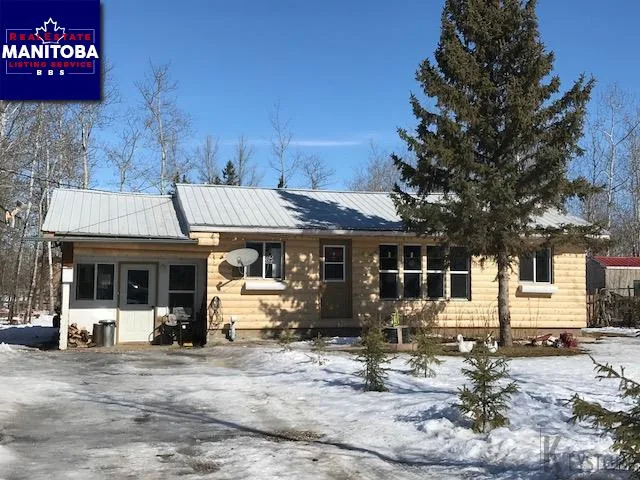 5 Lakeshore Bay E, St Malo