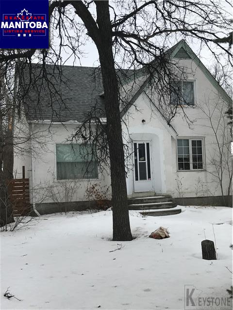 Property 696 St Marys Rd img1