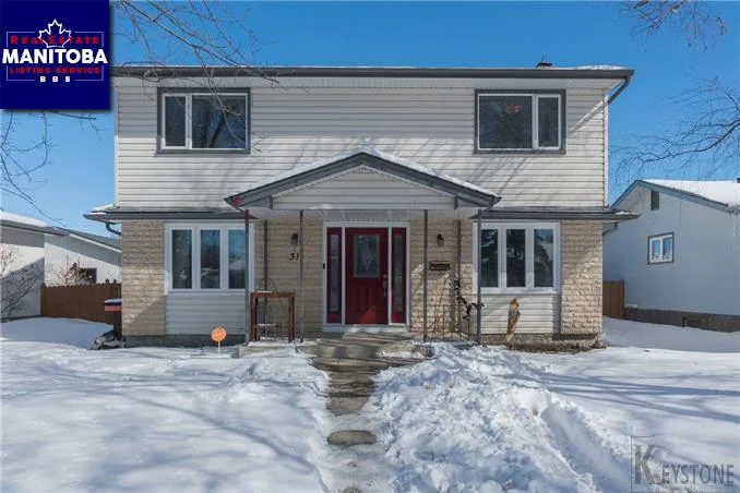 31 Gibraltar Bay, Winnipeg