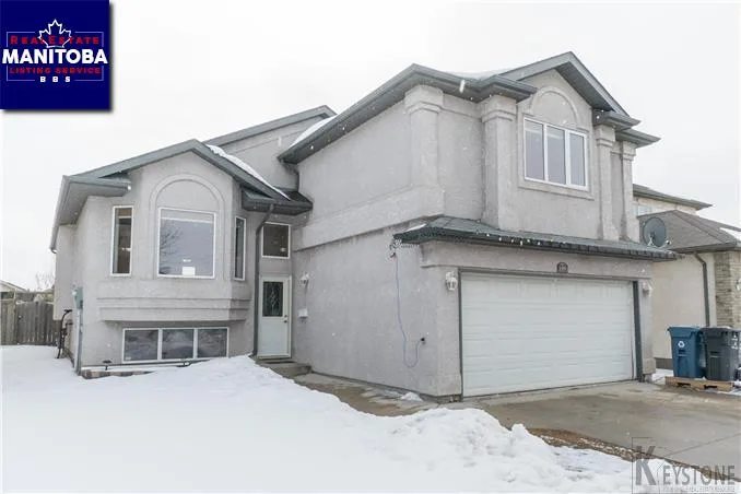 106 Lindmere Dr, Winnipeg