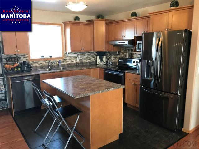 Property 710 Townsend Dr img1