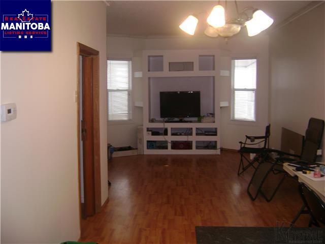 Property 455 Home St img1