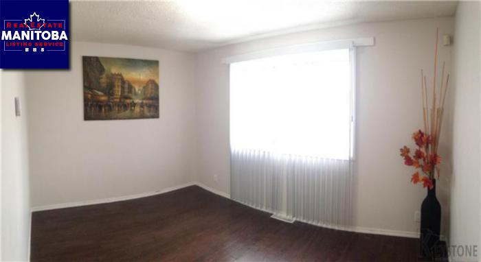 Property 698 Flora Ave img1