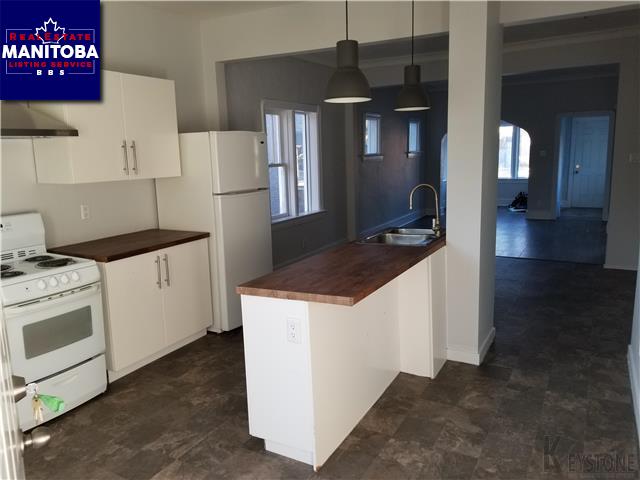 Property 432 Magnus Ave img1