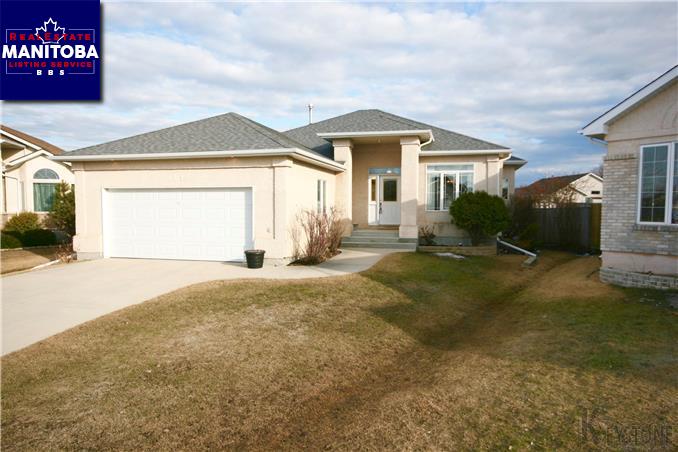 Property 71 Novara Dr Main image