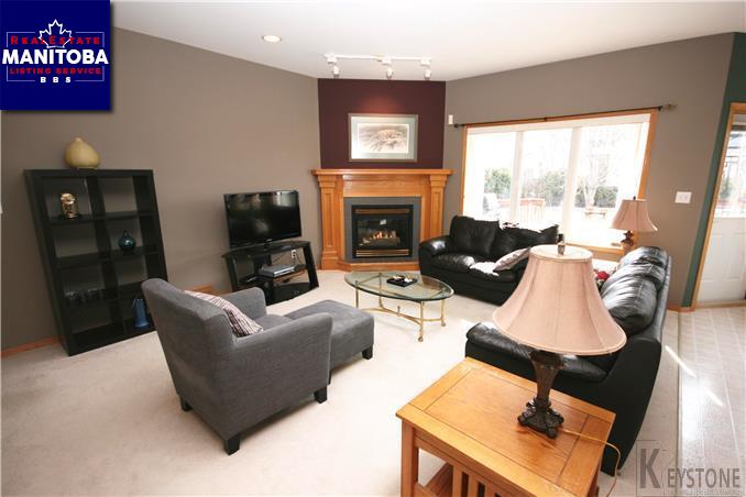 Property 71 Novara Dr img1