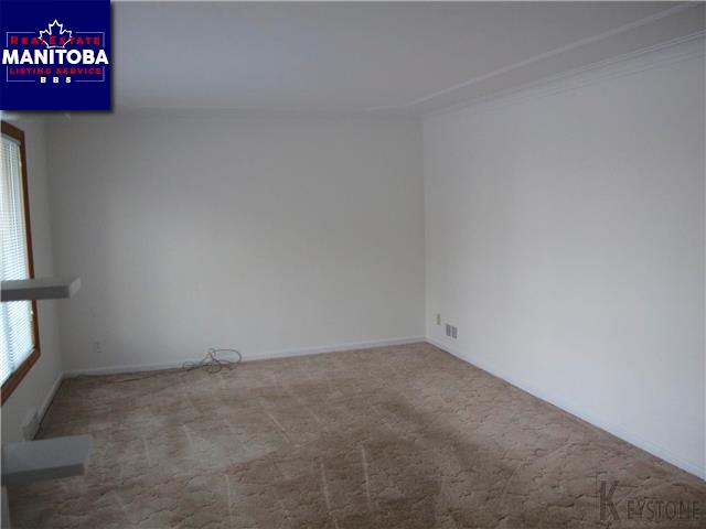 Property 307 Mcleod Ave img1