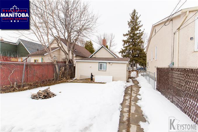 Property 1056 Magnus Ave img1