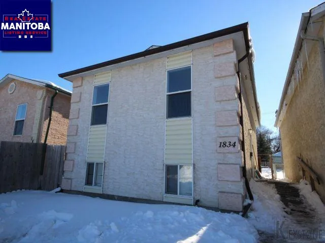 1834 Ross Ave, Winnipeg