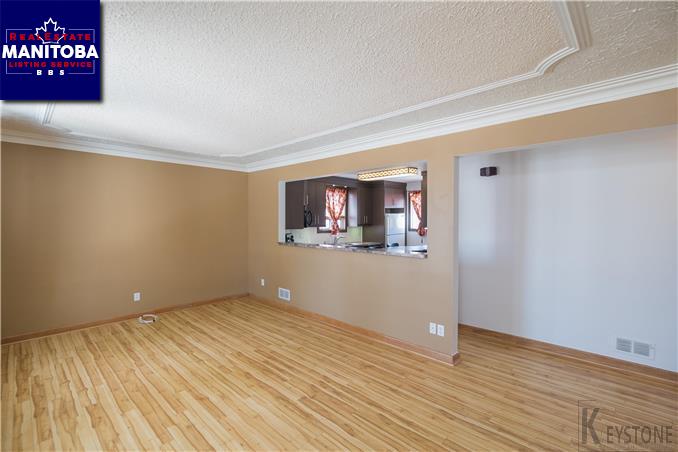 Property 264 Mckay Ave img1