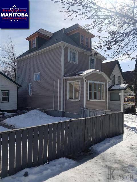 Property 631 Simcoe St Main image