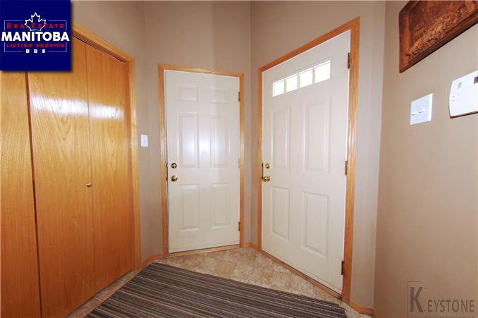 Property 606 1st St E img1