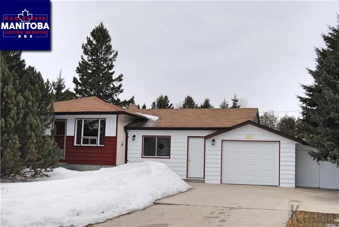 815 Fifth St N, Beausejour