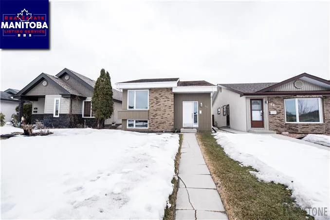 40 Red Maple Rd, Winnipeg