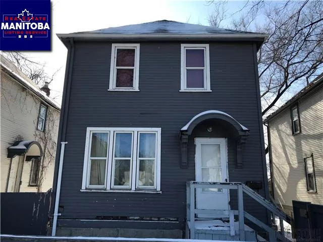 264 Selkirk Ave, Winnipeg
