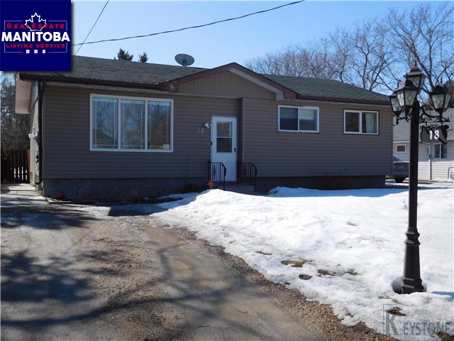 Property 18 Ellice Ave Main image