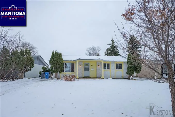 10 Summerfield Way, Winnipeg