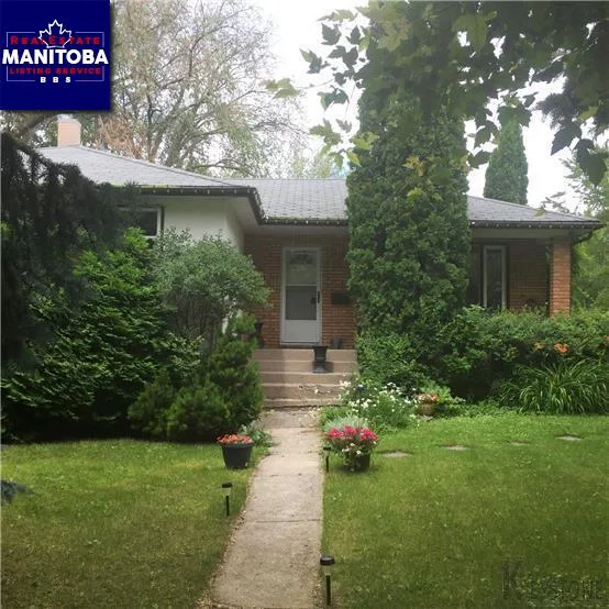 3 Bed House for Sale at 1 Maybank Dr, Winnipeg, MB - MLS® #1806970