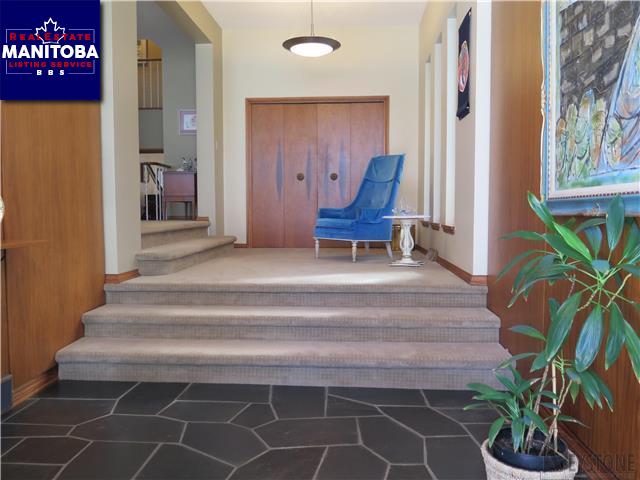 Property 10 Birkenhead Ave img1