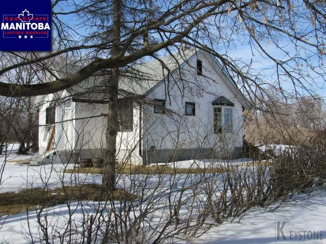 2 Bed House for Sale at 16100 Pr #231 Hwy, Gimli, MB - MLS® #1807176