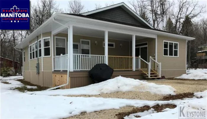 3 Bed House for Sale at 17 South Ave, Lakeshore Heights, MB - MLS® #1807217