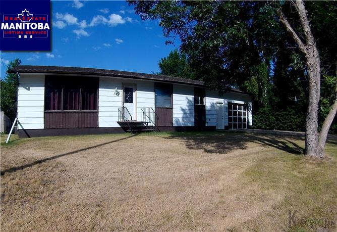 Property 123 Scarth Dr img1