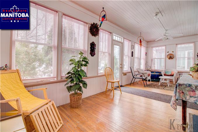 Property 183 Enfield Cr img1