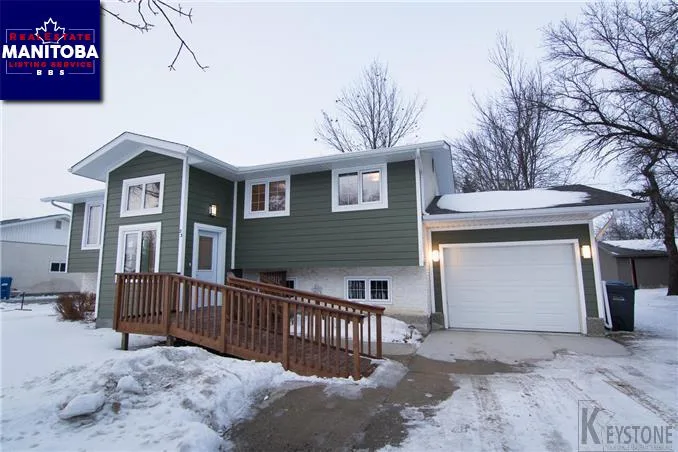 5 Bed House for Sale at 23 1st St N, Niverville, MB - MLS® #1807326