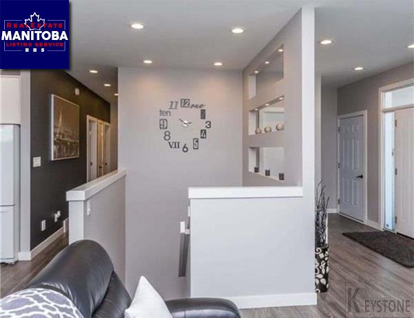 Property 73 Parkhill Cr img1