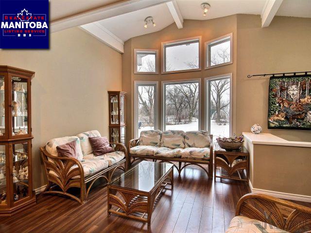 Property 43092 Rochon Road 11 Rd E img1