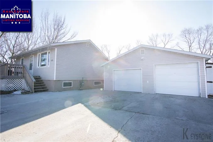 4 Bed House for Sale at 171 4th Ave S, Niverville, MB - MLS® #1807446