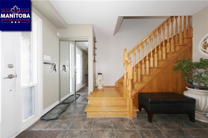 Property 81 Linacre Rd img1