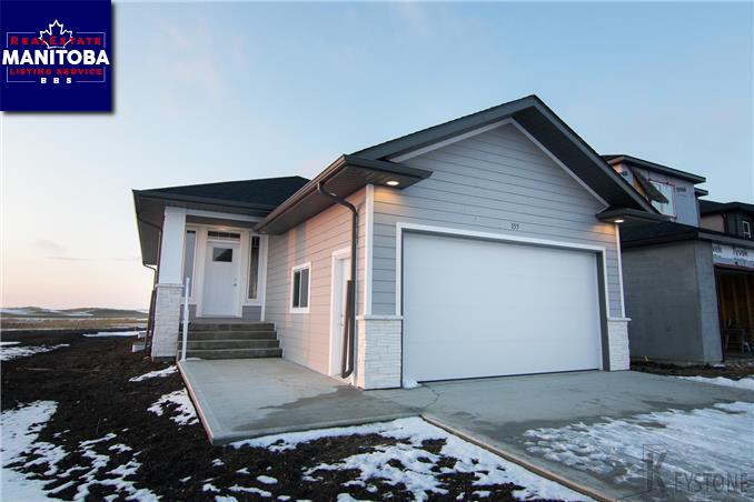 Property 155 St. Andrews Way Main image