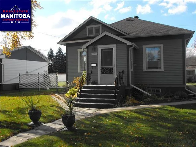 3 Bed House for Sale at 568 First Ave S, Neepawa, MB - MLS® #1807546
