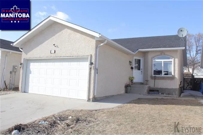 35 Paul Martin Dr, Winnipeg
