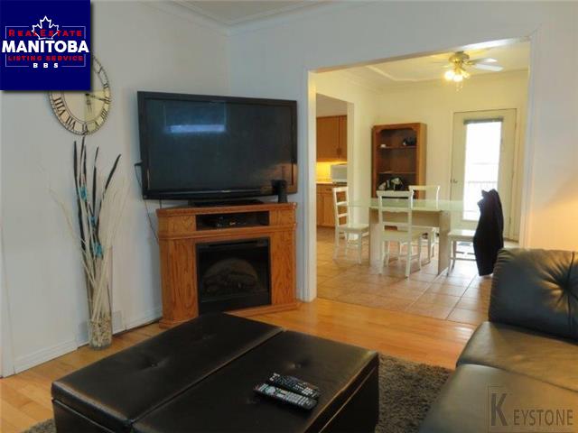 Property 629 Main St img1