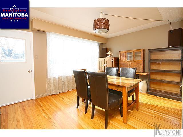 Property 4864 Henderson Hwy img1