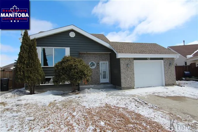 32 Baden Crt, Winnipeg