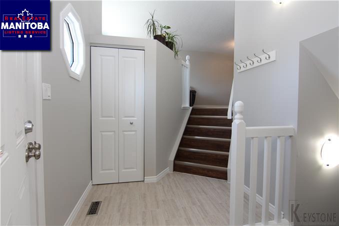 Property 32 Baden Crt img1