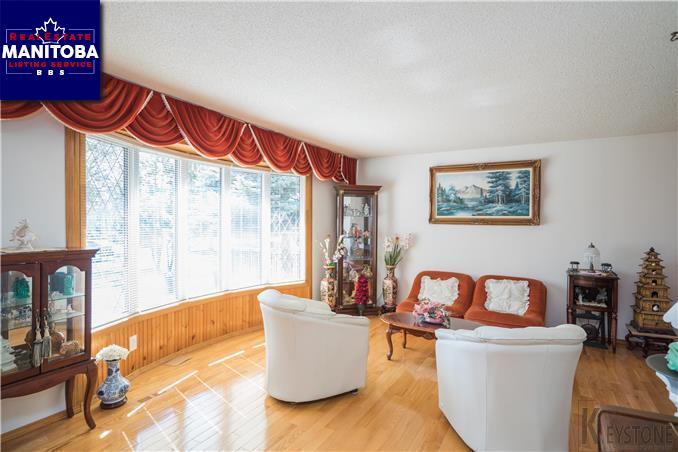 Property 31 Kowall Bay img1