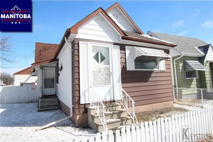 709 Magnus Ave