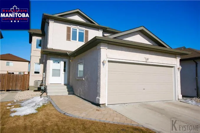 35 Scholberg Lane, Winnipeg