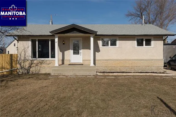 87 Rue Perron St, Lorette