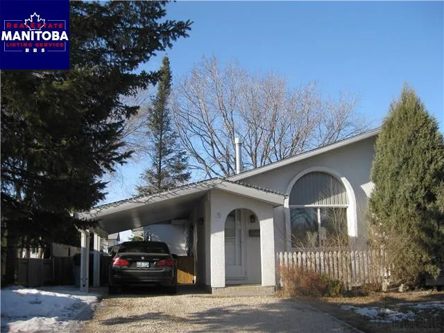 9 Acorn Pl