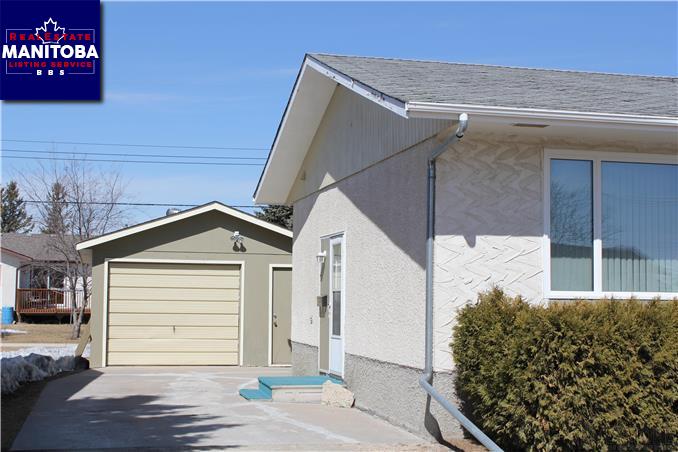 Property 829 James Ave img1