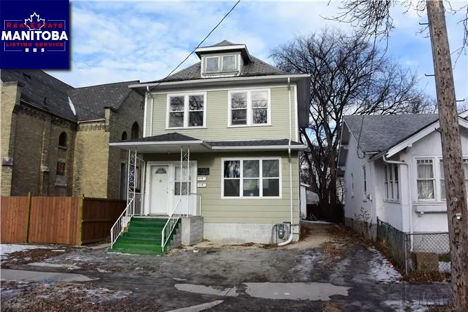 515 Burrows Ave, Winnipeg